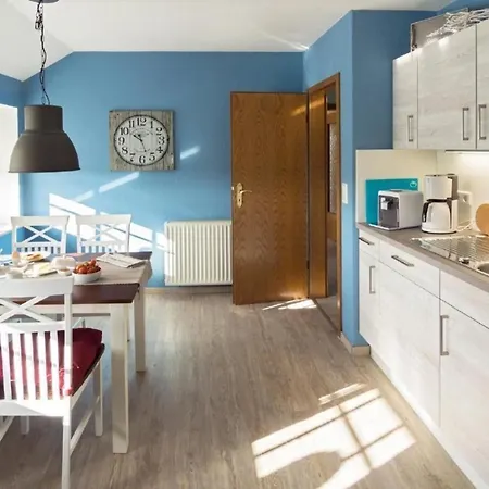 In Blandorf-wichte Mit Grossem Balkon Apartment