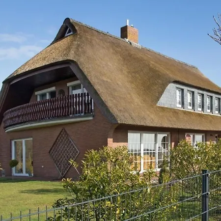 In Blandorf-wichte Mit Grossem Balkon Hage